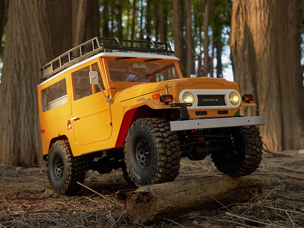 FMS 1:10 Toyota Land Cruiser FJ40 RS