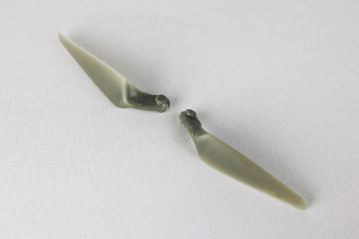 APC 8" Folding Prop 2 Blade & Hub 8x4