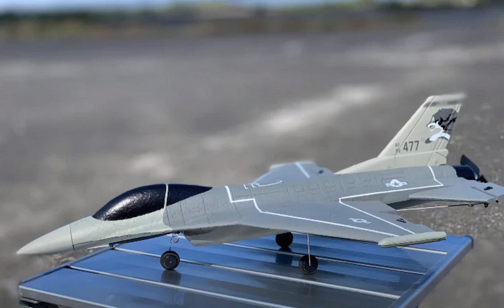 VOLANTEX RC 4-CH Jet F-16 Fighting Falcon RTF with Xpilot Stabilizer, Perfect for Beginners (761-10)